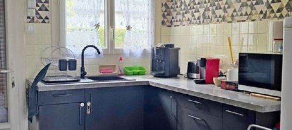 2 bedrooms House in Vatan, France No. 327667 6