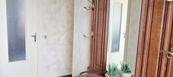 2 bedrooms House in Vatan, France No. 327667 4