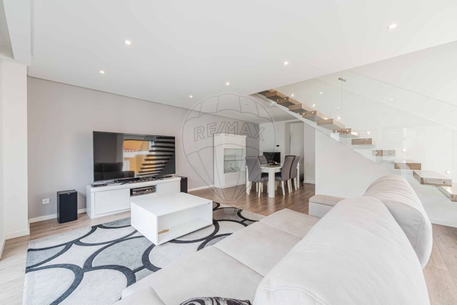 4 rooms House in Loures, Portugal No. 173628