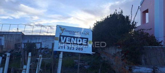 200m² Land in Moita, Portugal No. 82524 8