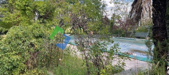 4 bedrooms Villa in Cetona, Italy No. 301013 6