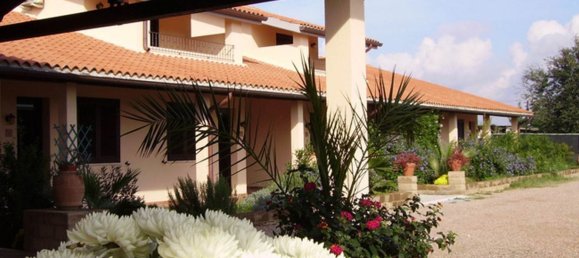 Gebäude in Grosseto, Italy 1310m², Nr. 169084 11