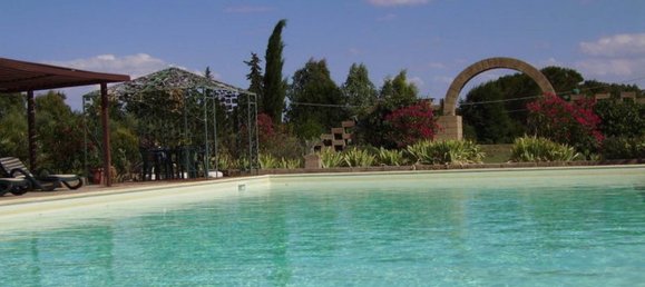 Gebäude in Grosseto, Italy 1310m², Nr. 169084 17