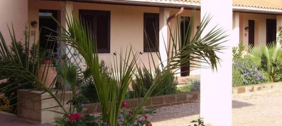 Gebäude in Grosseto, Italy 1310m², Nr. 169084 3