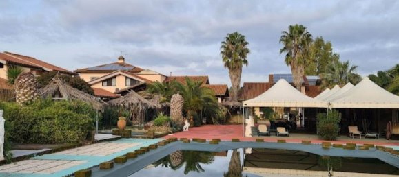 Gebäude in Grosseto, Italy 1310m², Nr. 169084 6