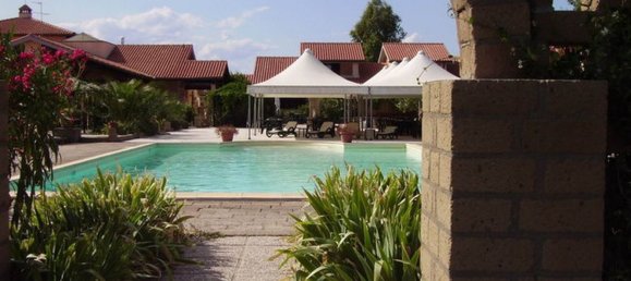 Gebäude in Grosseto, Italy 1310m², Nr. 169084 10