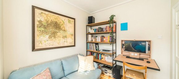 2 bedrooms House in London, United Kingdom No. 12928 8