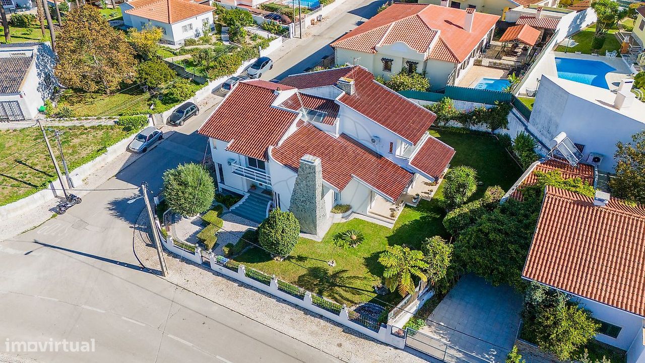 4 غرف نوم قلاع في Seixal, Portugal رقم 16528