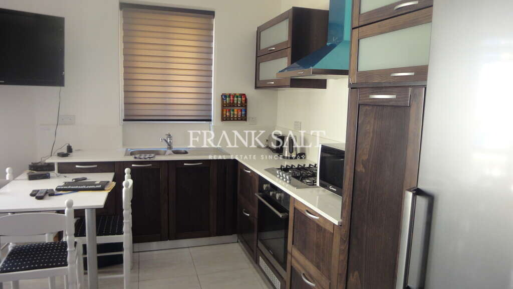 2 bedrooms Apartment in Marsalforn, Malta No. 5526
