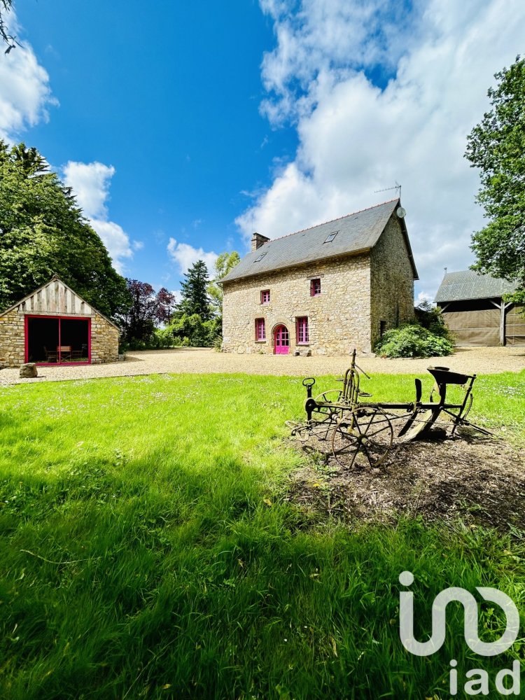 8-Zimmer Haus in Combourtille, France, Nr. 205380