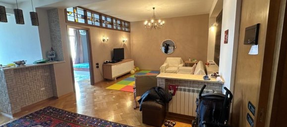 Apartamento de 3 dormitorios en Nasimi, Azerbaijan No. 1530 2
