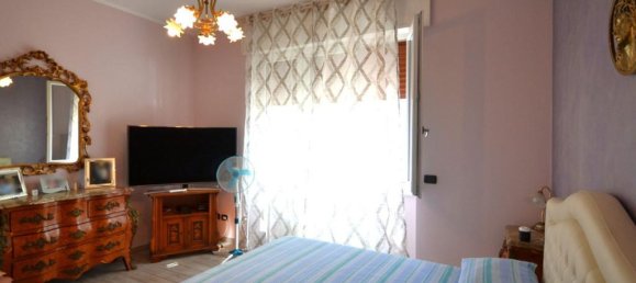 3 غرف نوم شقة في Vittuone, Italy رقم 378874 9