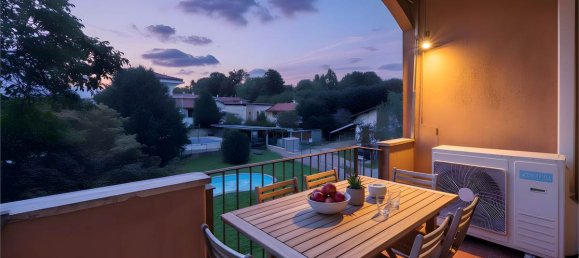 3-salle Appartement à Appiano Gentile, Italy No. 379820 17