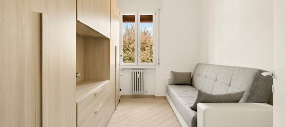 3-salle Appartement à Appiano Gentile, Italy No. 379820 28