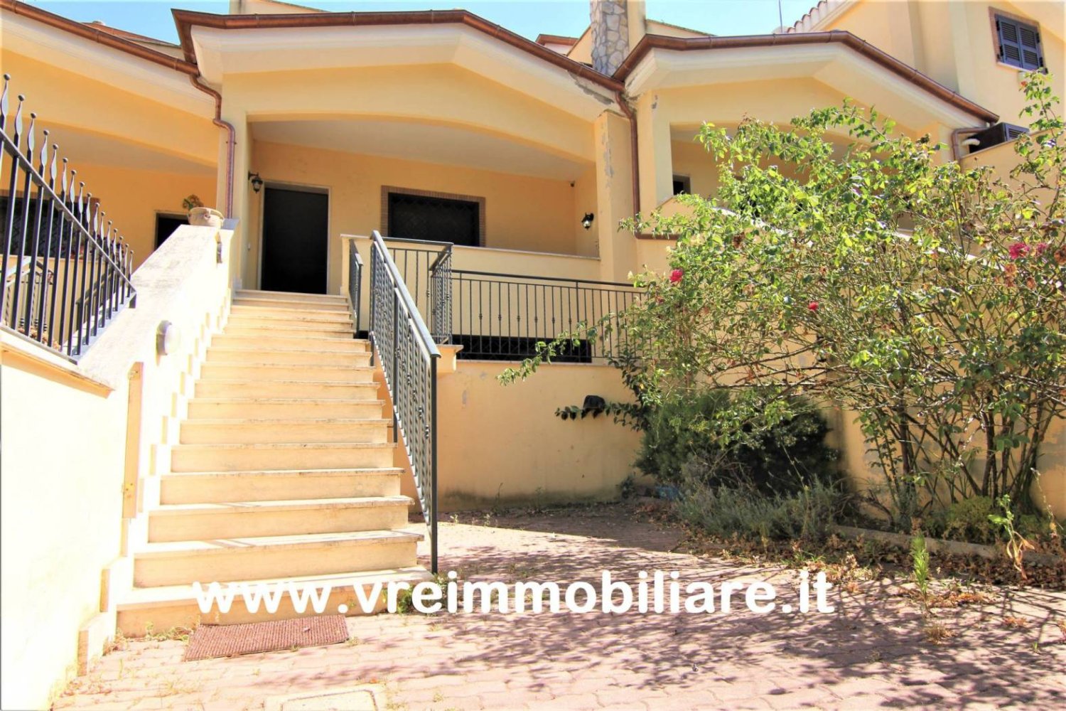 4 Schlafzimmer Haus in Rome, Italy, Nr. 68195