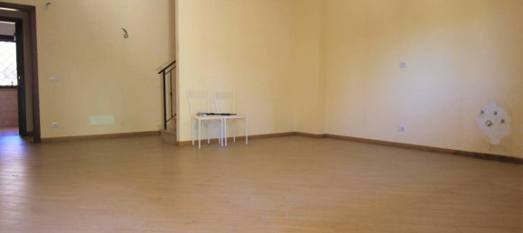 4 Schlafzimmer Haus in Rome, Italy, Nr. 68195 4