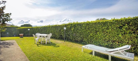 6 bedrooms House in Santa Maria a Monte, Italy No. 332324 10