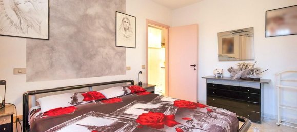 6 bedrooms House in Santa Maria a Monte, Italy No. 332324 18