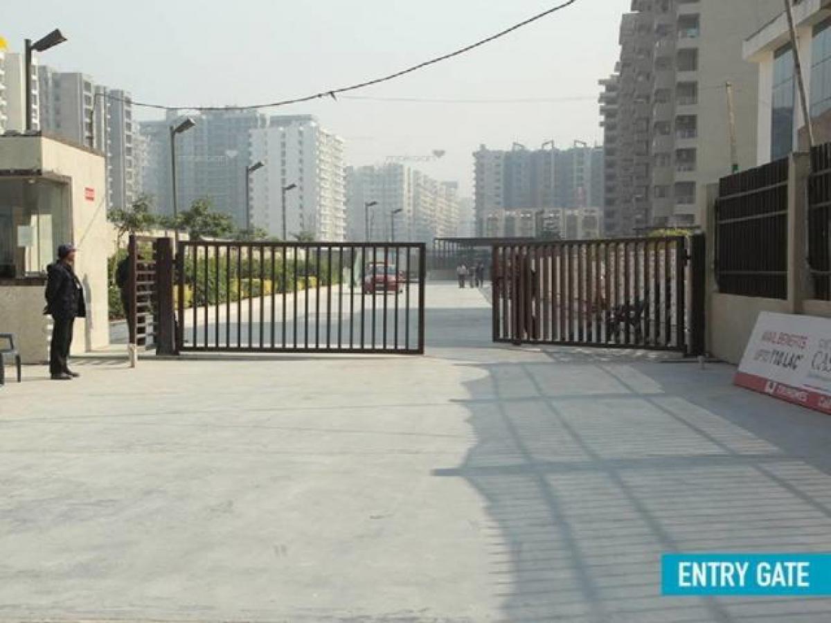 2 bedrooms House in Ghaziabad, India No. 62724