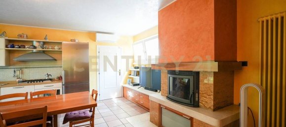 3 bedrooms Villa in Legnago, Italy No. 337290 15