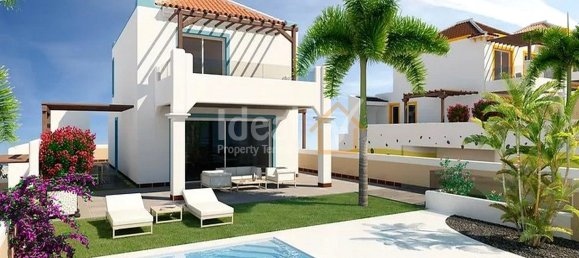 3 Schlafzimmer Haus in Adeje, Spain, Nr. 28845 2