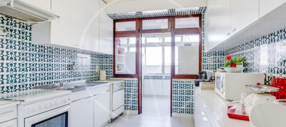 4 bedrooms Apartment in Lisbon, Portugal No. 131041 20