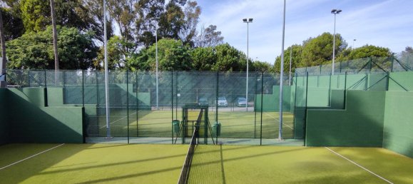 Apartamento de 3 dormitorios en Estepona, Spain No. 52481 10