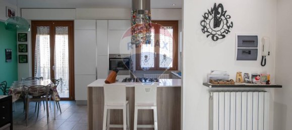 6-Zimmer Wohnung in Montemarciano, Italy, Nr. 7337 15