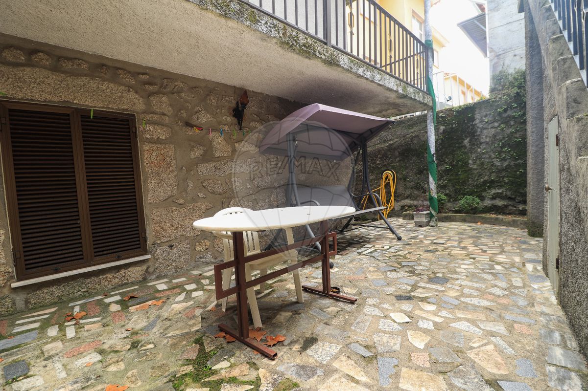 3 bedrooms House in Covilha, Portugal No. 42144