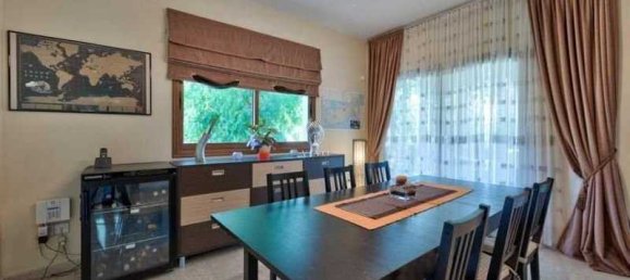 4 غرف نوم فيلا في Germasogeia, Cyprus رقم 19079 7