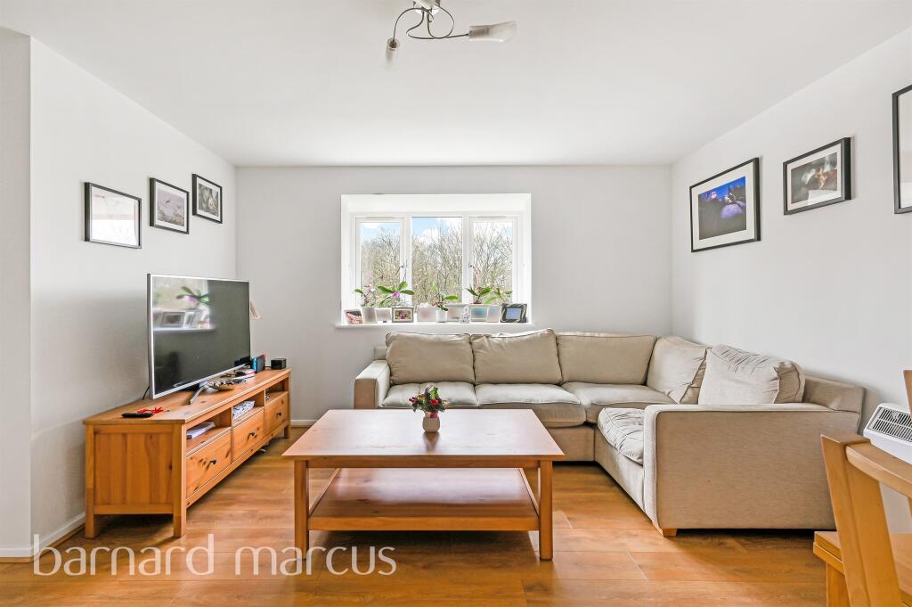 Apartamento T2 em Feltham, United Kingdom N.º 9851