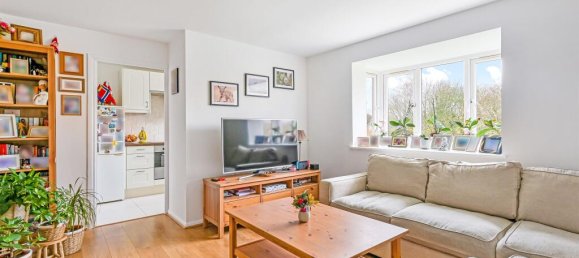 Apartamento T2 em Feltham, United Kingdom N.º 9851 9