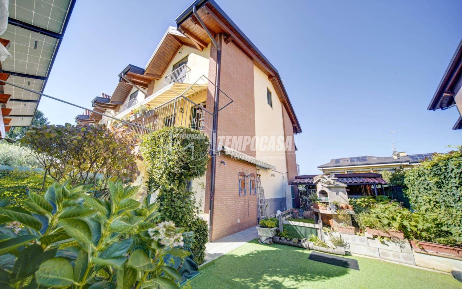 2 غرف نوم منزل في Cavaria con Premezzo, Italy رقم 401048