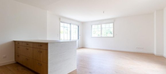 5 bedrooms Villa in Villenave-d'Ornon, France No. 294676 2