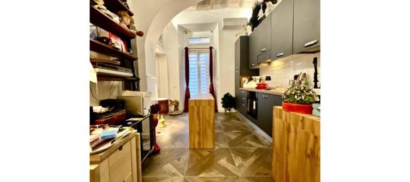 4 rooms Apartment in Rome, Italy No. 147855 7