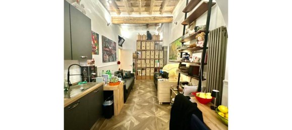 4 rooms Apartment in Rome, Italy No. 147855 3