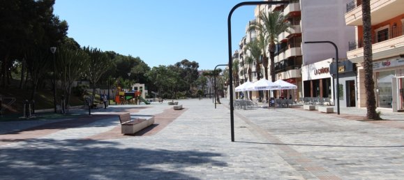 61m² Commercial property in Guardamar del Segura, Spain No. 56314 7