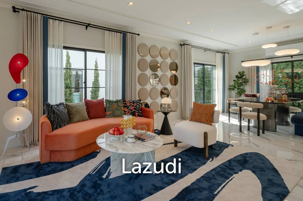 4 bedrooms House in Bangkok, Thailand No. 26355