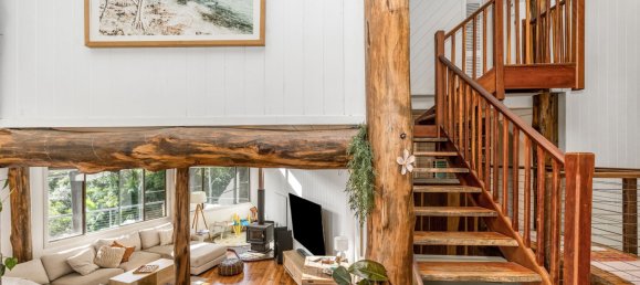 Quinta T7 em Urliup, Australia N.º 933 21