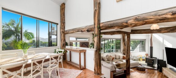 Quinta T7 em Urliup, Australia N.º 933 23