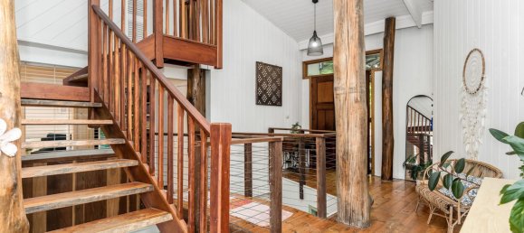 Quinta T7 em Urliup, Australia N.º 933 22