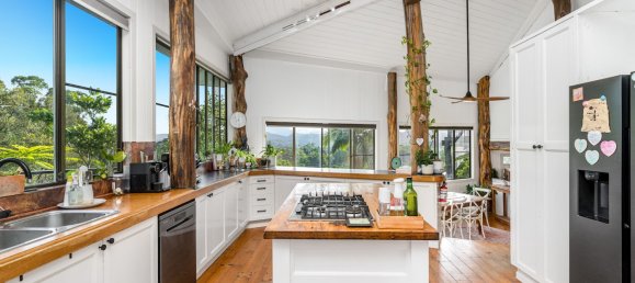 Quinta T7 em Urliup, Australia N.º 933 28