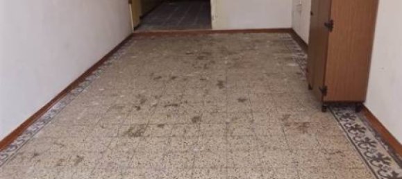 3 Schlafzimmer Haus in Viadana, Italy, Nr. 97595 8