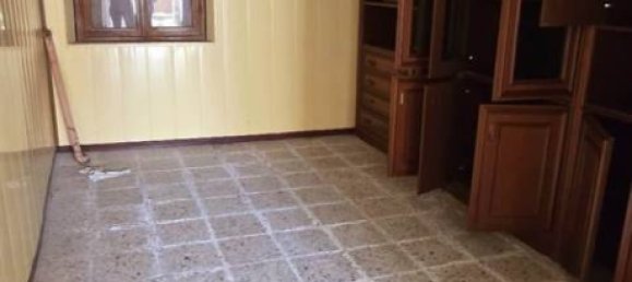 3 Schlafzimmer Haus in Viadana, Italy, Nr. 97595 9