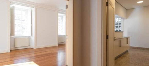 1 bedroom Apartment in Lisbon, Portugal No. 97991 2