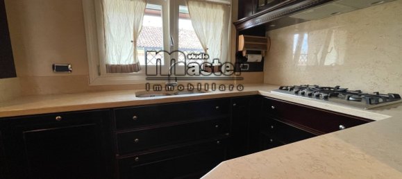 3 bedrooms Penthouse in Treviso, Italy No. 107418 37