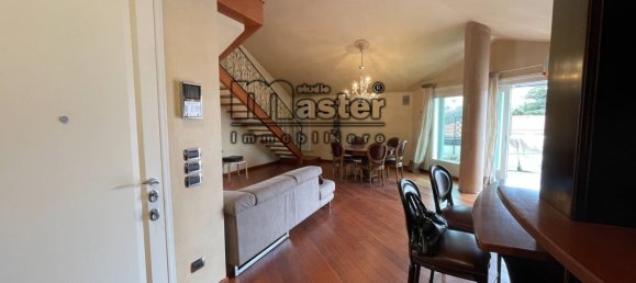 3 bedrooms Penthouse in Treviso, Italy No. 107418 20