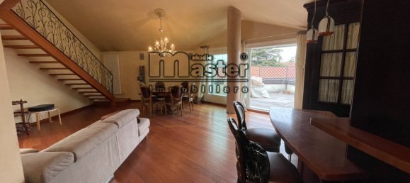 3 bedrooms Penthouse in Treviso, Italy No. 107418 4