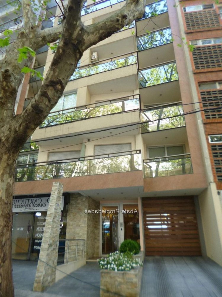 Studio in Montevideo, Uruguay No. 2391