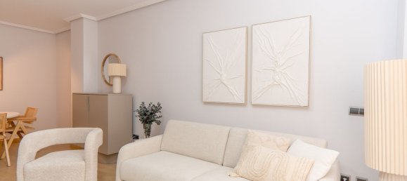 Apartamento de 3 dormitorios en Los Alcázares, Spain No. 177611 9